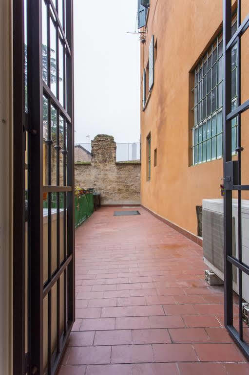 Petroni 38 By Studio Vita Bolonha Exterior foto